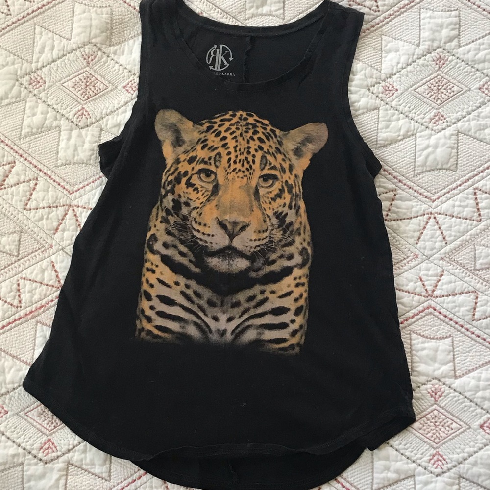 Black leopard tank